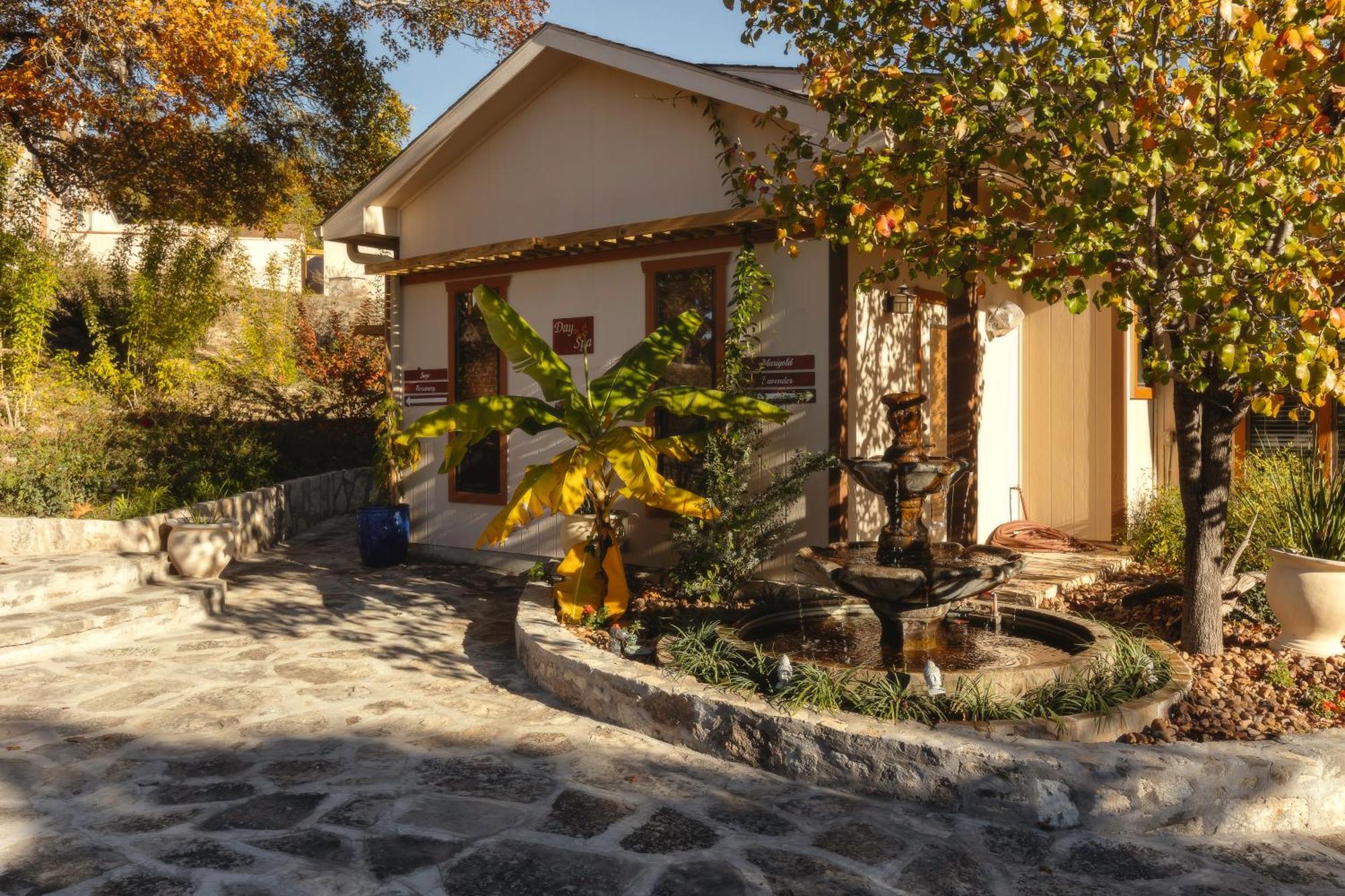 Blair House Inn And Spa Wimberley Εξωτερικό φωτογραφία